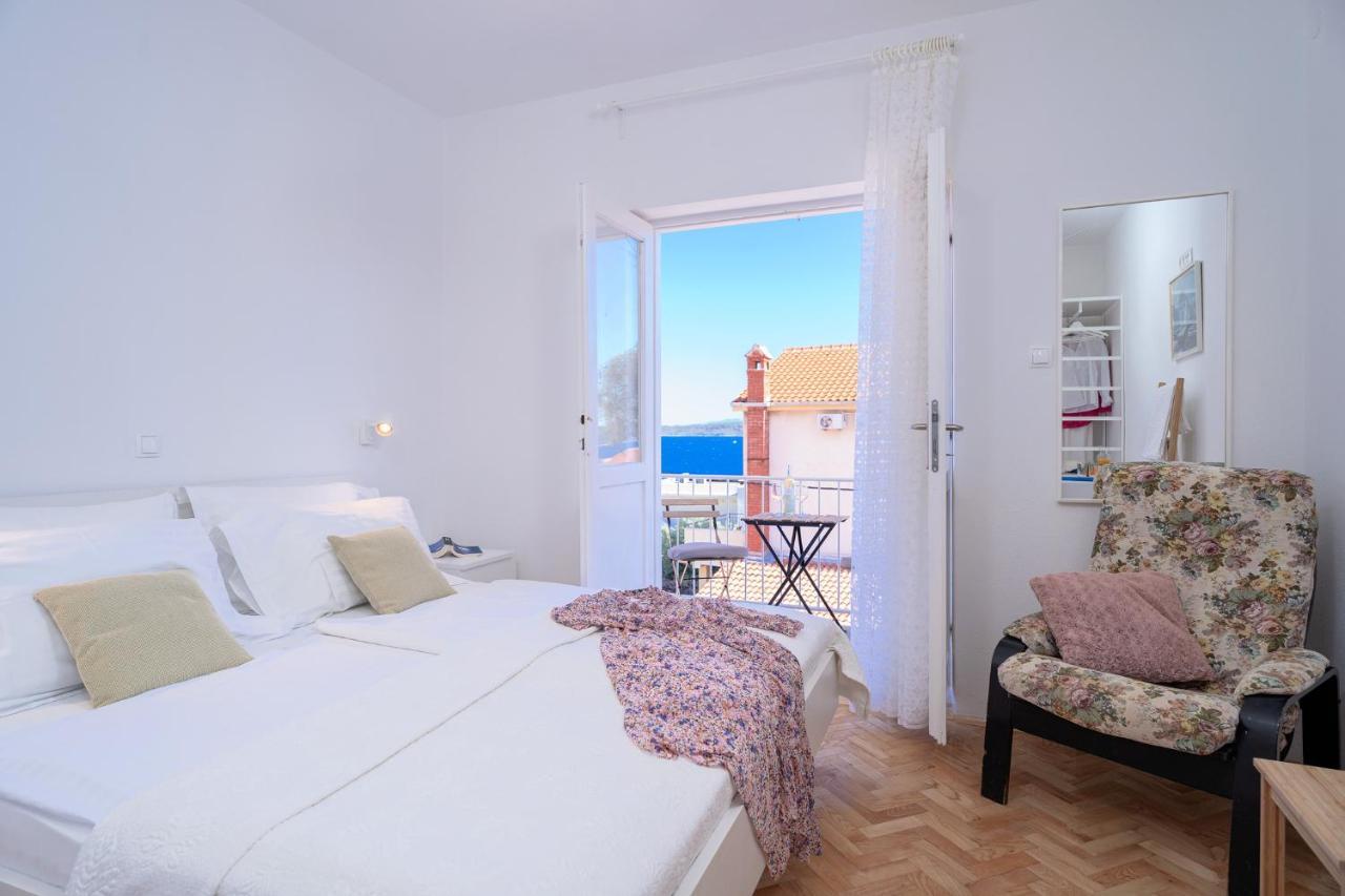 Pansion Jakas Zavala Habitación foto