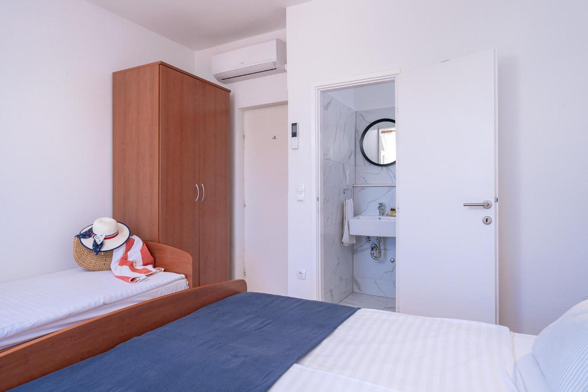 Pansion Jakas Zavala Habitación foto
